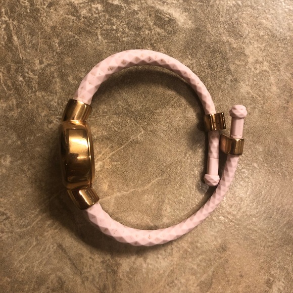 Michael Kors Fitness Tracker - Picture 2 of 4